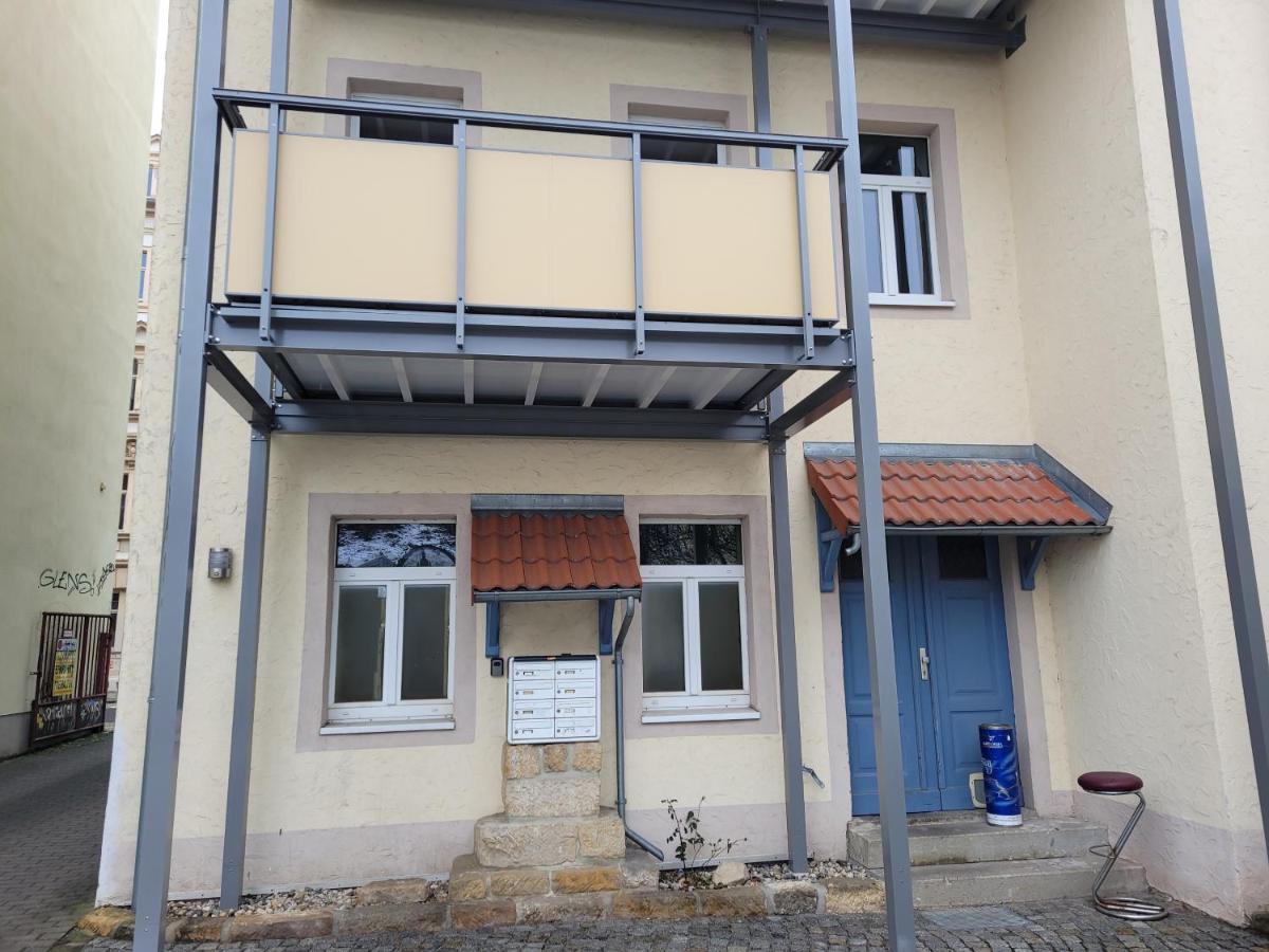 Ferienwohnung Oder Studio Dresden-Neustadt Inkl Parkplatz Mit Balkon Oder Terrasse المظهر الخارجي الصورة