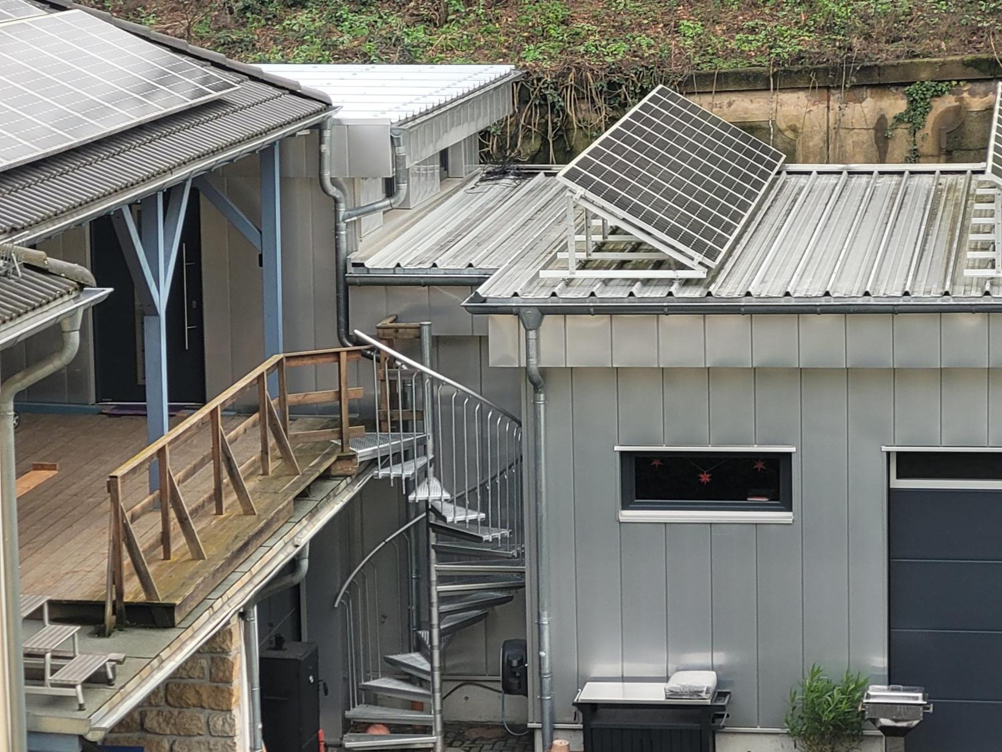 Ferienwohnung Oder Studio Dresden-Neustadt Inkl Parkplatz Mit Balkon Oder Terrasse الغرفة الصورة